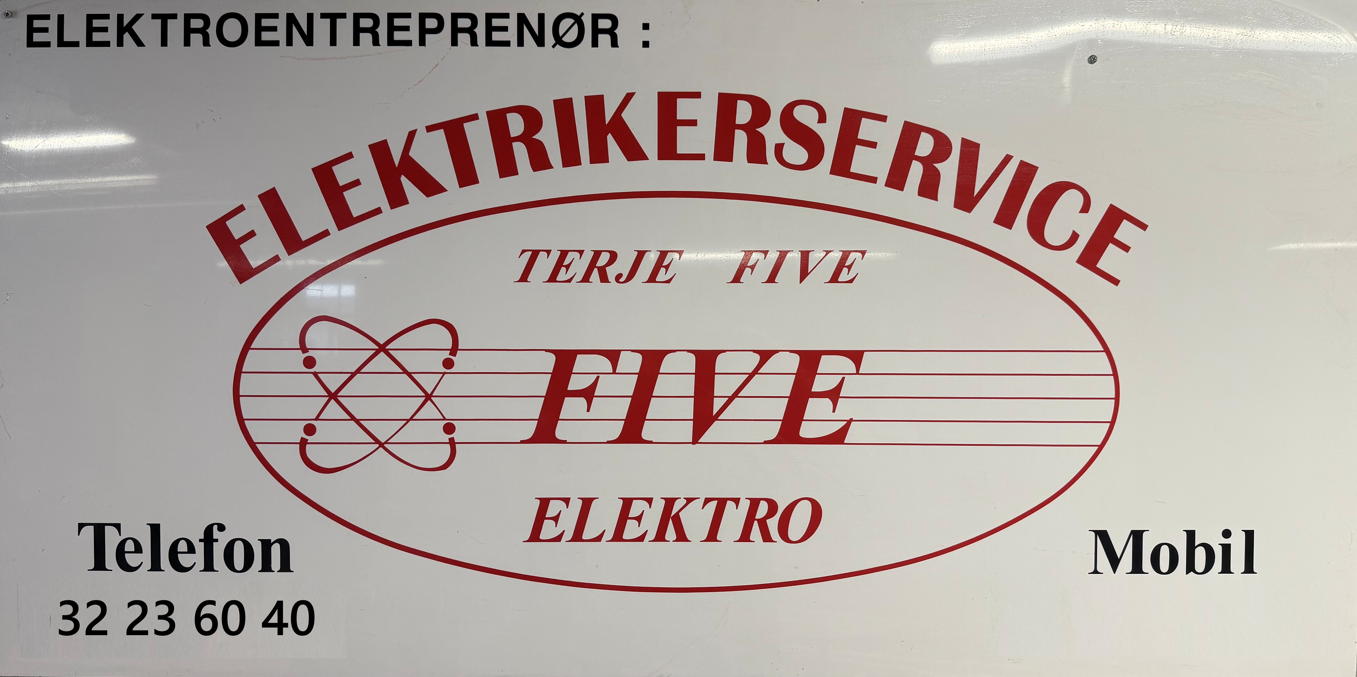 Bilde av five elektro biler